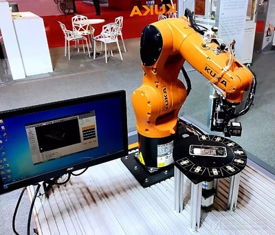 与橙色智能惊喜邂逅——KUKA 机器人亮相莞城 IARS 2019 智能机器人技术